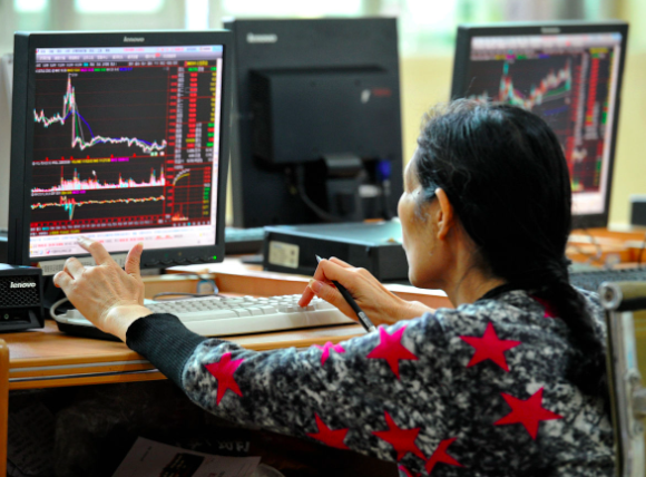 6万炒股一年挣50万正常吗？正常人说不出这种话